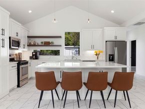 1115  Claude Street , Dallas Texas 75203