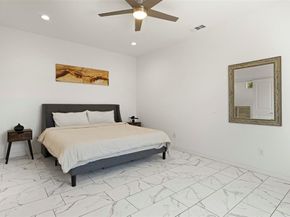 1115  Claude Street , Dallas Texas 75203