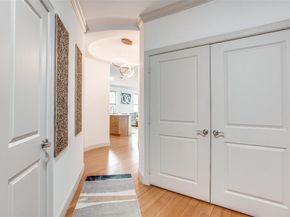 3818  Holland Avenue  309, Dallas Texas 75219