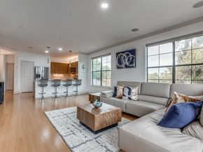 3818  Holland Avenue  309, Dallas Texas 75219