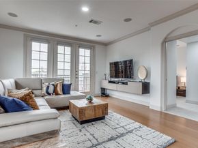 3818  Holland Avenue  309, Dallas Texas 75219