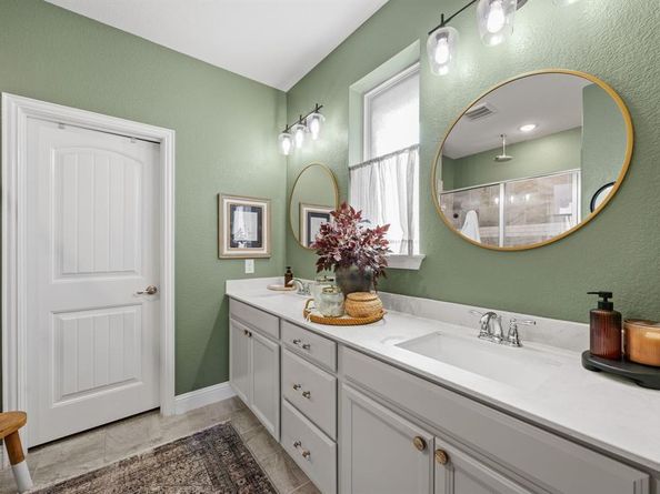 1536  Tanglewood Trail , Northlake Texas 76226