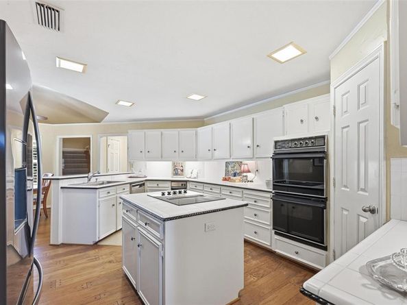 1590  Sunset Hill Drive , Rockwall Texas 75087