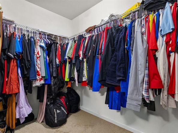 1322  Stubbs Drive , Dallas Texas 75253