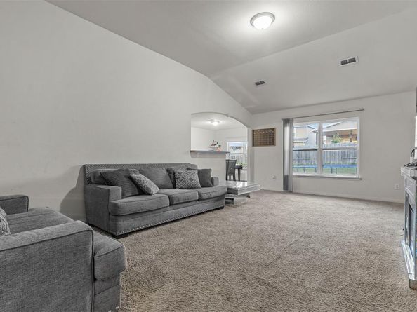 1322  Stubbs Drive , Dallas Texas 75253