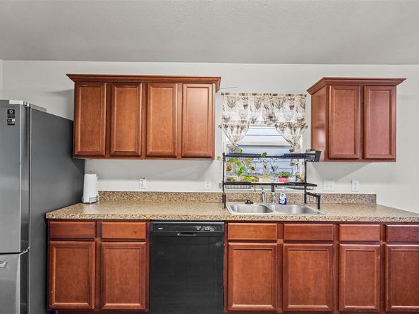 1322  Stubbs Drive , Dallas Texas 75253