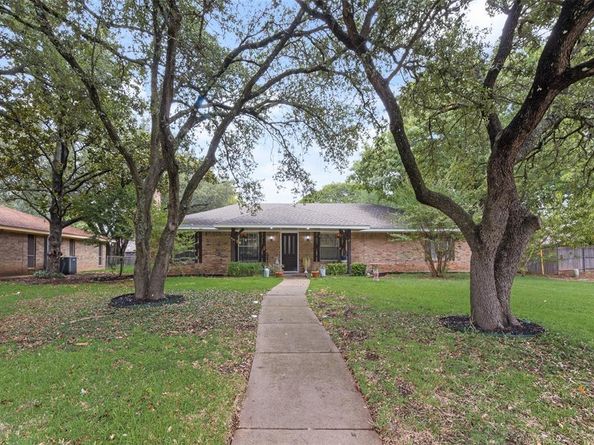 115  Mantlebrook Drive , DeSoto Texas 75115