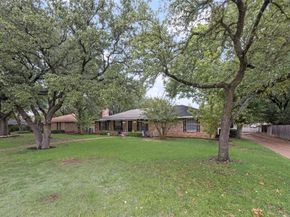 115  Mantlebrook Drive , DeSoto Texas 75115