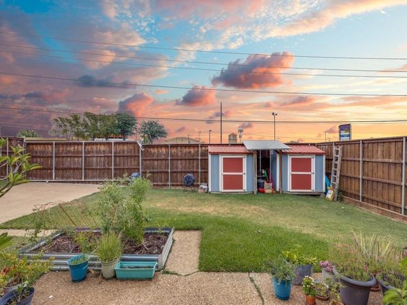 8430  Flower Meadow Drive , Dallas Texas 75243