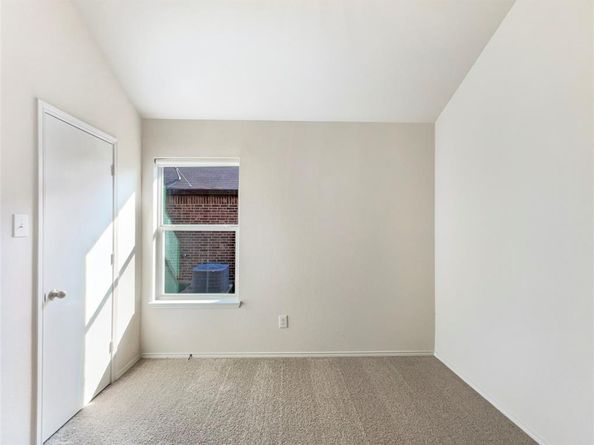 561  Ascot Way , Azle Texas 76020