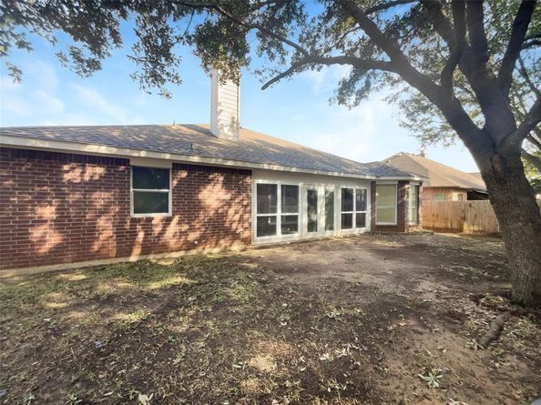 561  Ascot Way , Azle Texas 76020