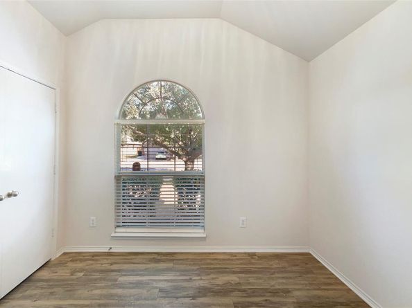 561  Ascot Way , Azle Texas 76020