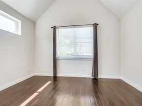 1155  Crownview Lane , Dallas Texas 75208