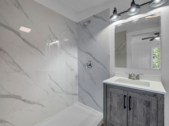 3626  Meyers Street , Dallas Texas 75215