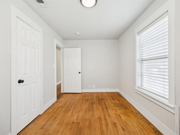 105  Lockwood Street , White Settlement Texas 76108
