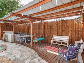 2714  Carriage Lane , Carrollton Texas 75006