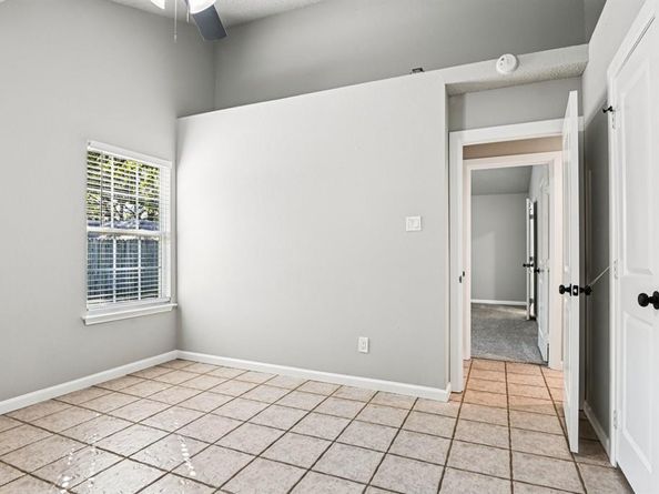 5027  Stage West Drive , Arlington Texas 76017