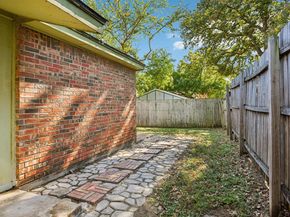 5027  Stage West Drive , Arlington Texas 76017