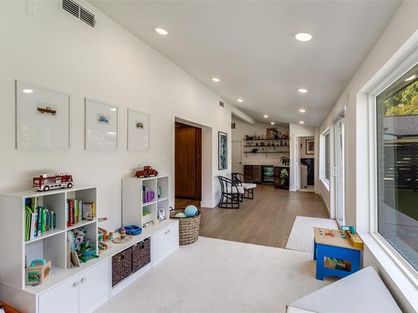 4109  Allencrest Lane , Dallas Texas 75244