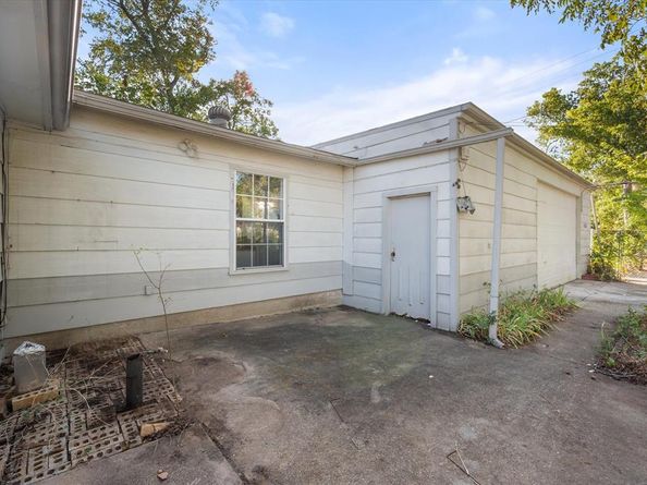 4010  Texas Drive , Dallas Texas 75211