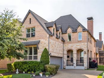 610  Evelake Court 