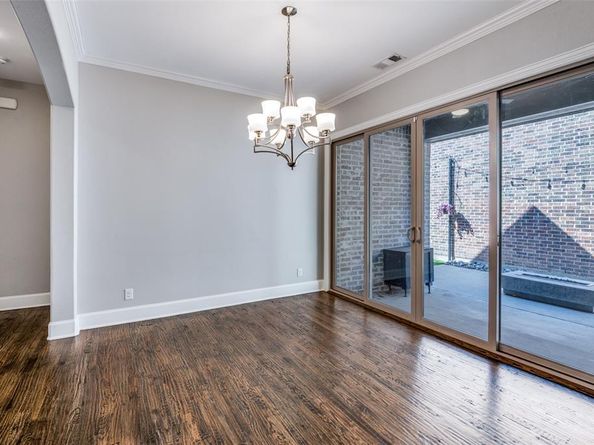 610  Evelake Court , Lewisville Texas 75056