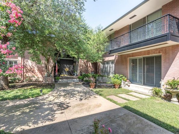 6315  Bandera Avenue  C, Dallas Texas 75225