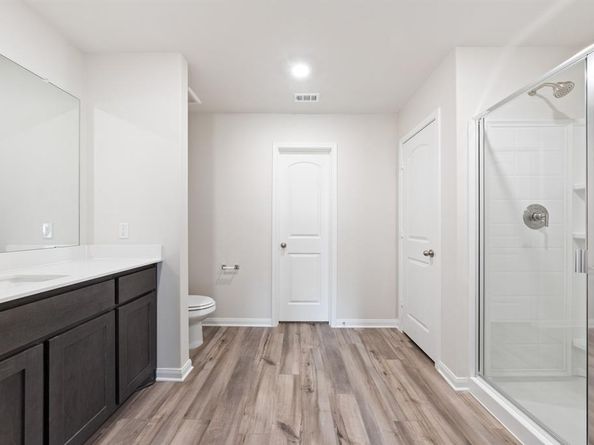 6335  Racer Summit Drive , Dallas Texas 75241
