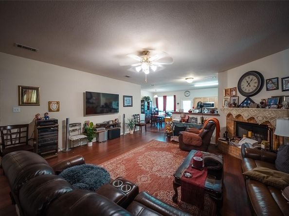 945  Buffalo Springs Drive , Fort Worth Texas 76140