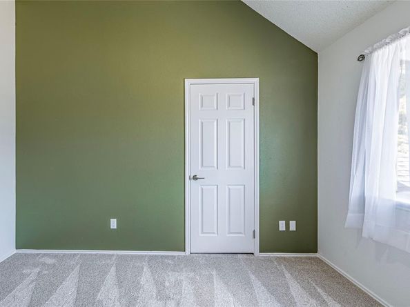 1805  Creek Crossing , Garland Texas 75040