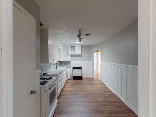 6833  Norma Street , Fort Worth Texas 76112