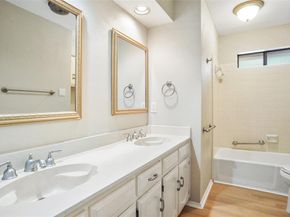 802  Chipwood Court , Euless Texas 76039