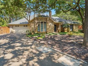 802  Chipwood Court , Euless Texas 76039