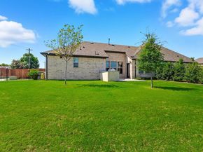 2702  Geranium Lane , Garland Texas 75042