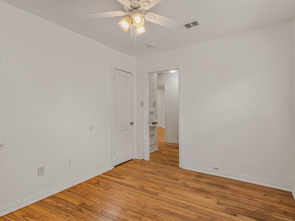 3004  Ballinger Drive , Garland Texas 75041
