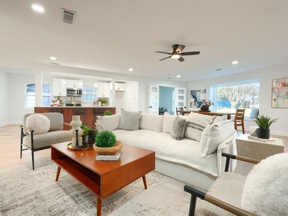 3525  Courtdale Drive , Farmers Branch Texas 75234