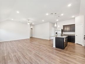 1421  Avalon Court , Celina Texas 75009