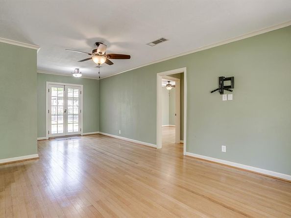4308  Curzon Avenue , Fort Worth Texas 76107