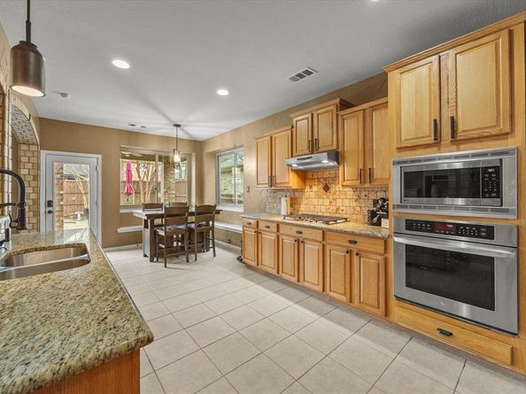 1561  Coastal Drive , Rockwall Texas 75087