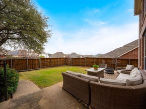 1009  Highfield Trail , Irving Texas 75063