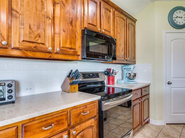 9209  Hunters Court , White Settlement Texas 76108