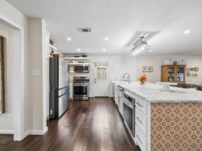 9422  Lenel Place , Dallas Texas 75220