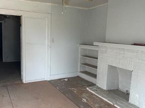 2322  Alaska Avenue , Dallas Texas 75216