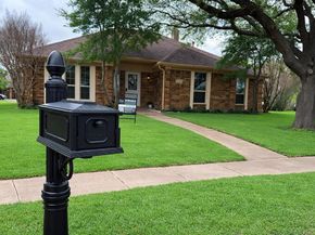 413  Kingsbridge Court , Garland Texas 75040
