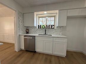 413  Kingsbridge Court , Garland Texas 75040