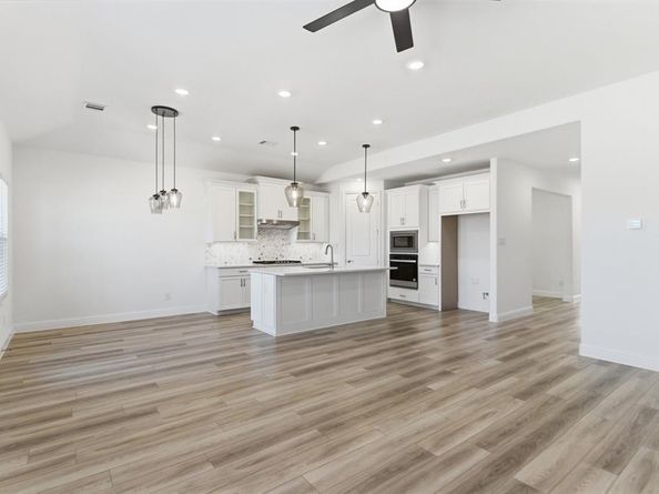 2603  Wellington Lane , Corinth Texas 76210