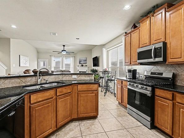 14016  Tanglebrush Trail , Fort Worth Texas 76052