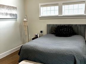 807 N Van Buren Avenue , Dallas Texas 75208