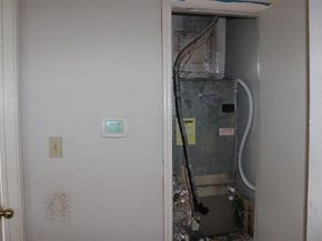 710  Cresent Drive , DeSoto Texas 75115