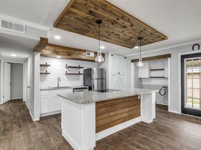 2954  Candlewick Lane , Farmers Branch Texas 75234